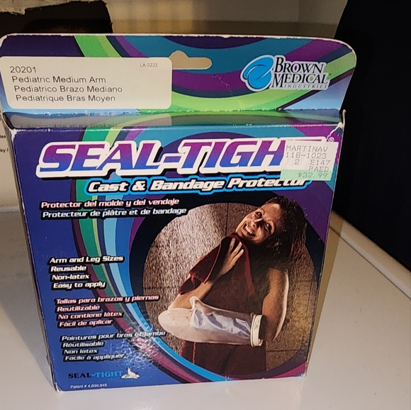 Seal-Tight  Pediatric Arm Waterproof Arm Cast Cover and Bandage Protector M  NEW - Picture 6 of 6